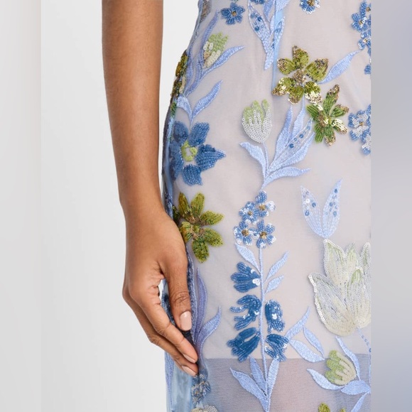 NWOT Bronx and Banco Dahlia Sequin Floral Column Gown IN Baby Blue - Picture 7 of 16